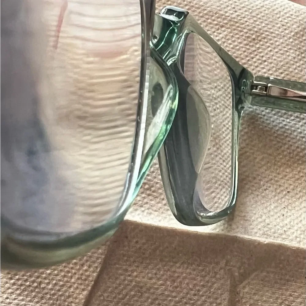 Bethenny glasses sheek green prescription unisex